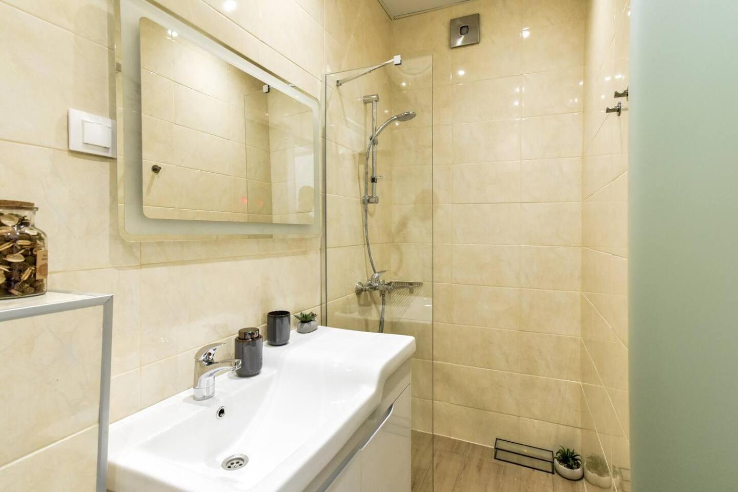 Duplex Condo Prime Location 2Bth 2 Studios ソフィア エクステリア 写真
