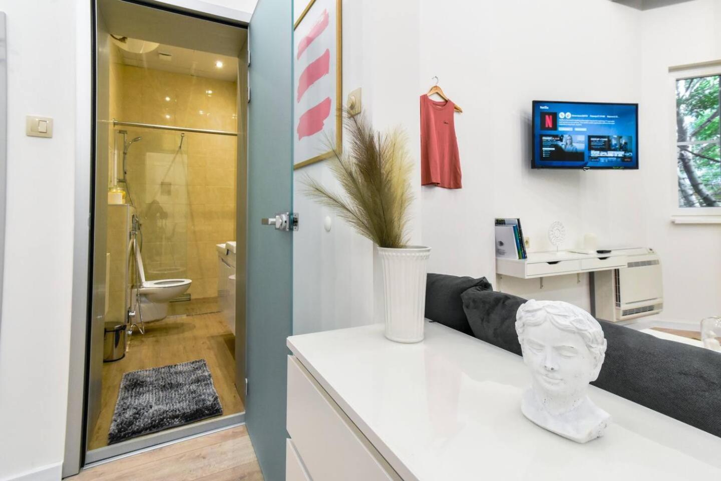 Duplex Condo Prime Location 2Bth 2 Studios ソフィア エクステリア 写真