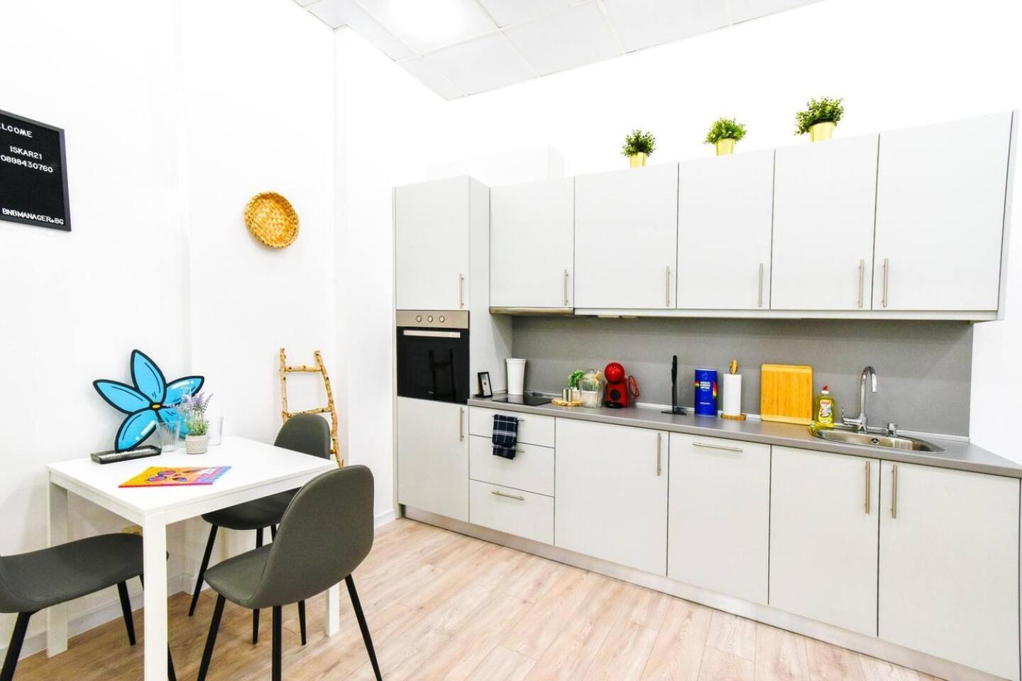 Duplex Condo Prime Location 2Bth 2 Studios ソフィア エクステリア 写真